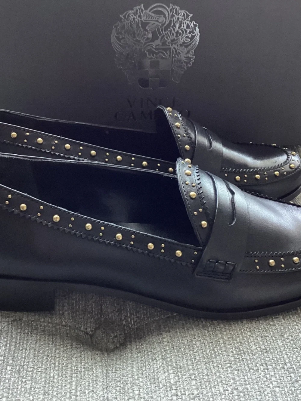 Vince Camuto Camdyn Studded Penny Loafer, size 8.5 - Picture 7 of 12
